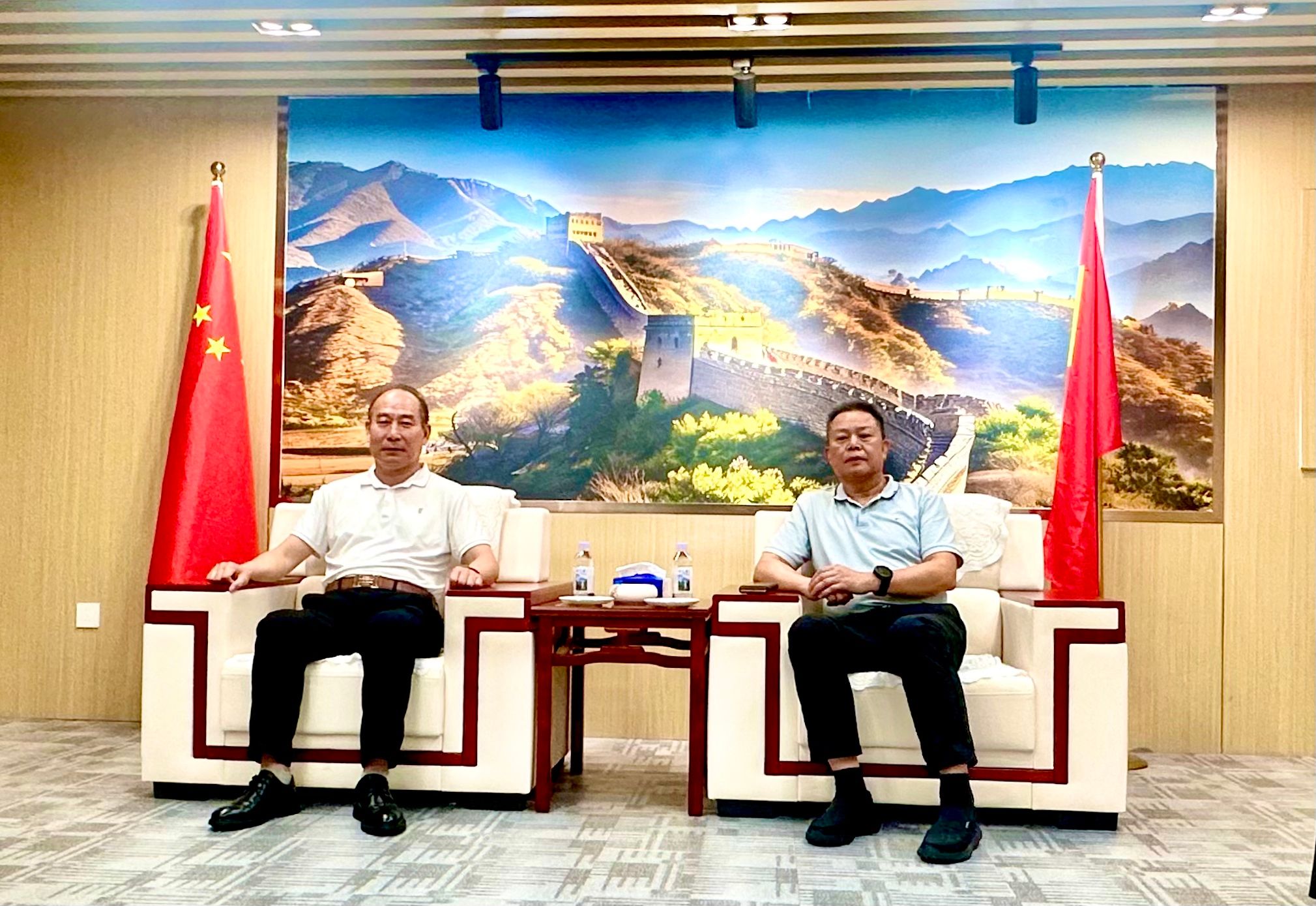 中非国际商会同深圳市企业联合会举行会谈